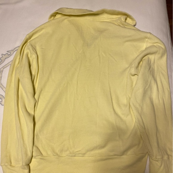 Aritzia sweater size large - Picture 3 of 4